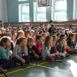 fotorelacja z spektaklu "Laboratorium Dzięku"