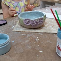 Warsztatach ceramicznych w pracowni Melerart w Wąpielsku