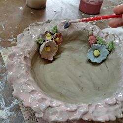 Warsztatach ceramicznych w pracowni Melerart w Wąpielsku