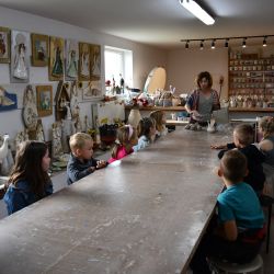 Warsztatach ceramicznych w pracowni Melerart w Wąpielsku