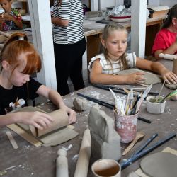 Kreatywnie - warsztaty ceramiczne