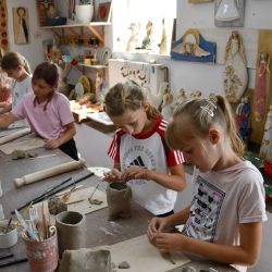 Kreatywnie - warsztaty ceramiczne