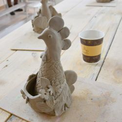 Warsztaty ceramiczne z okazji Dnia Kobiet