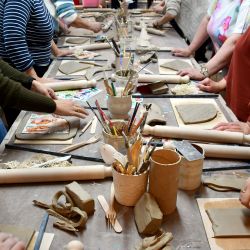 Warsztaty ceramiczne z okazji Dnia Kobiet