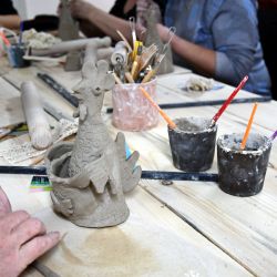 Warsztaty ceramiczne z okazji Dnia Kobiet