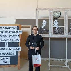 Uczestnicy konkursu recytatorskiego