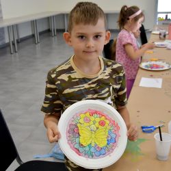 Pierwszy dzień letnich warsztatów z Gminnym Ośrodkiem Kultury w Obrowie
