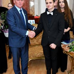 Promocja tomiku poezji Agnieszki Jabłońskiej „Jak sen wiolonczeli” w Pałacu w Lubostroniu