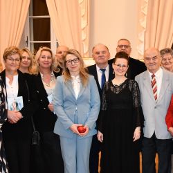 Promocja tomiku poezji Agnieszki Jabłońskiej „Jak sen wiolonczeli” w Pałacu w Lubostroniu