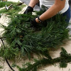 Warsztaty tworzenia świątecznych wianków