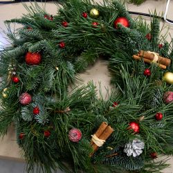 Warsztaty tworzenia świątecznych wianków