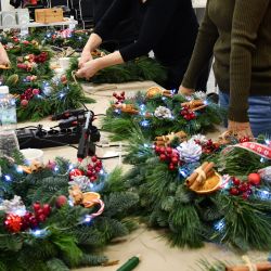 Warsztaty tworzenia świątecznych wianków