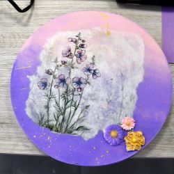 Poniedziałkowe zajęcia z dekoracji metodą decoupage