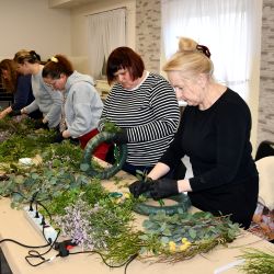 Warsztaty "Wiosenny wianek"
