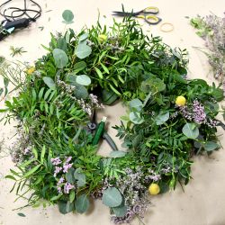 Warsztaty "Wiosenny wianek"